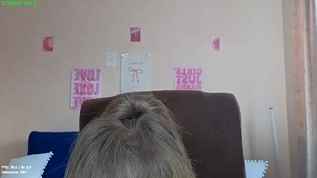 Snapshot of Melania_Cook chatting on 07.15.26 Melania Cook online show from 07.15.26
