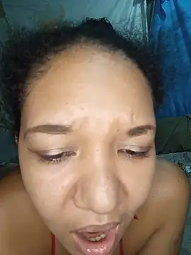 Amber Onys online show from 06.25.26