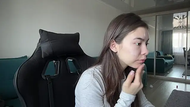Ellewaay online show from 05.21.26