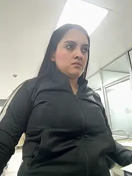 Snapshot of marianm29-1 chatting on 05.03.26 marianm29-1 online show from 05.03.26