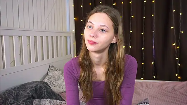 Snapshot of HarriettKitty chatting on 05.15.26 HarriettKitty online show from 05.15.26