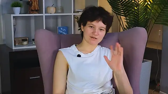Snapshot of ImogeneSalemo chatting on 05.05.26 ImogeneSalemo online show from 05.05.26
