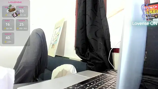 Snapshot of Piter_Drako chatting on 07.28.26 Piter Drako online show from 07.28.26