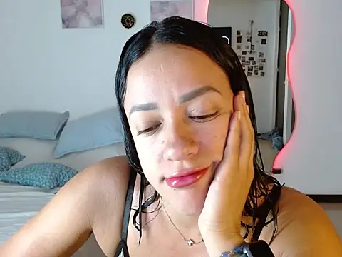 Obsidianlove1 online show from 06.13.26