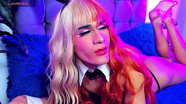Snapshot of Anny_Evaanss_ chatting on 05.11.26 Anny Evaanss online show from 05.11.26