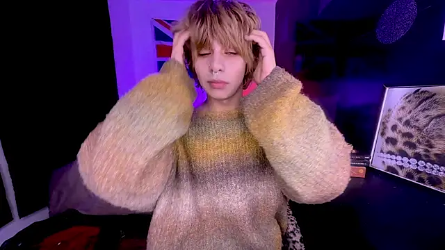 Aronn 44 online show from 07.12.26
