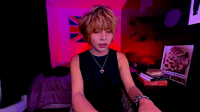 Aronn 44 online show from 08.04.26