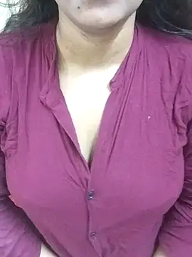 Snapshot of Roji_bha chatting on 07.28.26 Roji bha online show from 07.28.26