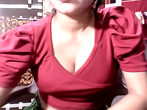 Snapshot of Lovely_Pandey chatting on 05.14.26 Lovely Pandey online show from 05.14.26