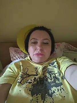 EmmaEmmy40 online show from 05.26.26
