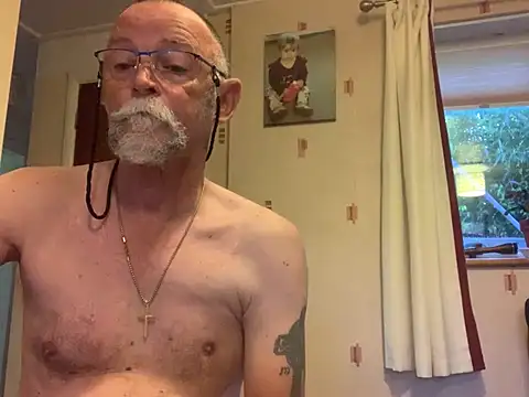 Moonraker64 online show from 07.07.26
