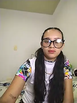 L0lita Emi12 online show from 05.19.26