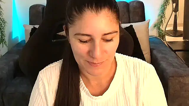 LUCYMILF SEXY online show from 05.31.26