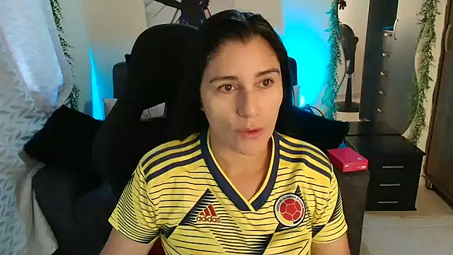 LUCYMILF SEXY online show from 06.17.26