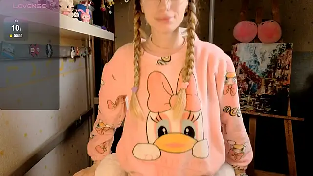 MiaMooonn online show from 05.25.26