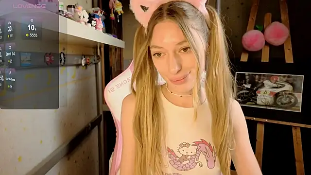 MiaMooonn online show from 05.31.26