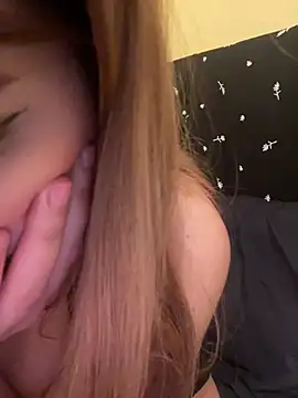 naughty vivian online show from 06.18.26