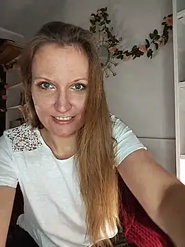 Snapshot of Candy_Cougar chatting on 05.14.26 Candy Cougar online show from 05.14.26