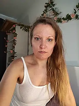 Snapshot of Candy_Cougar chatting on 05.26.26 Candy Cougar online show from 05.26.26