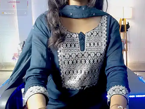 Annu 07 online show from 07.08.26
