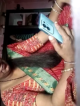 Snapshot of sexy_riya16 chatting on 07.21.26 sexy riya16 online show from 07.21.26