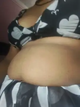 Snapshot of sexy_riya16 chatting on 07.25.26 sexy riya16 online show from 07.25.26
