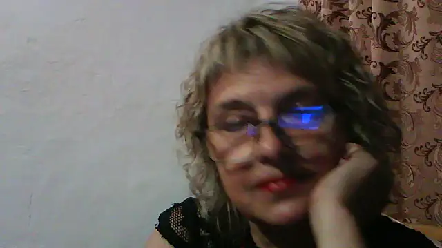 ElizabethGorden online show from 07.04.26