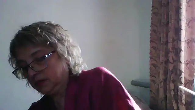 ElizabethGorden online show from 07.11.26