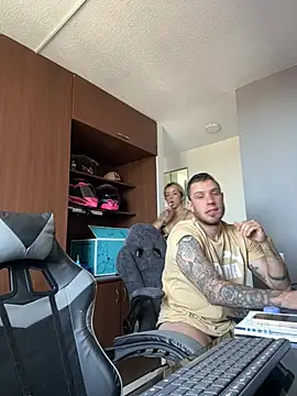 AlanyAnneSmith online show from 06.24.26