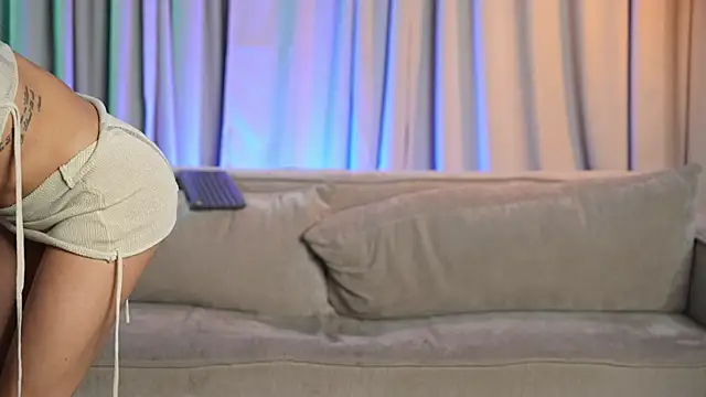 Mia ocampo online show from 07.08.26