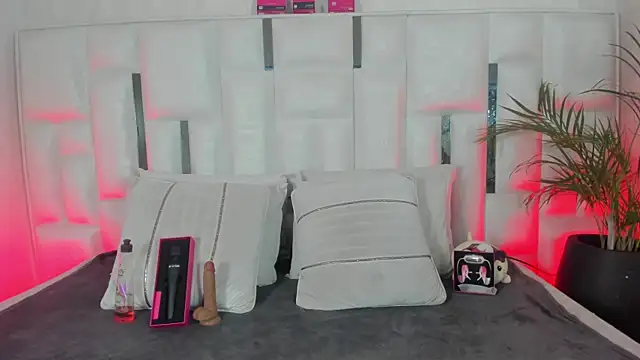 Violet vyx online show from 07.18.26