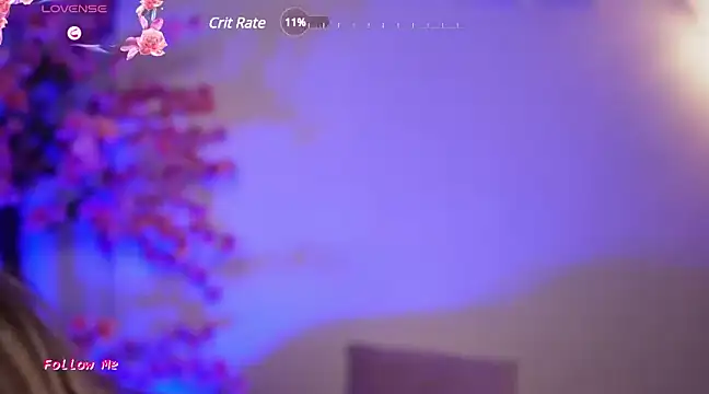 Snapshot of R4-V3N chatting on 01.08.25 R4-V3N online show from 01.08.25