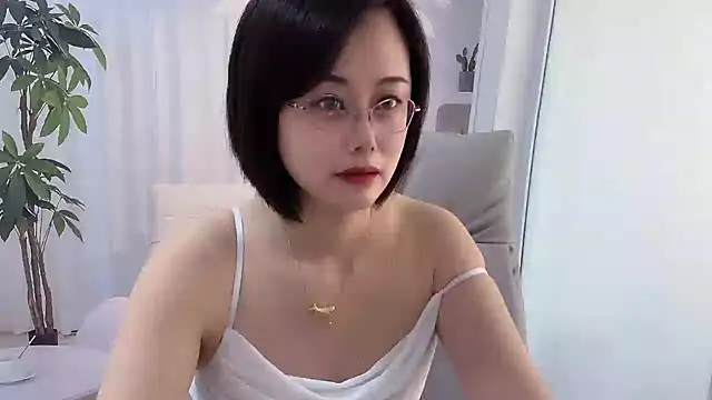 Naomi Z online show from 06.01.26