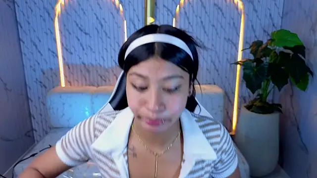 Canela savage tx online show from 05.21.26