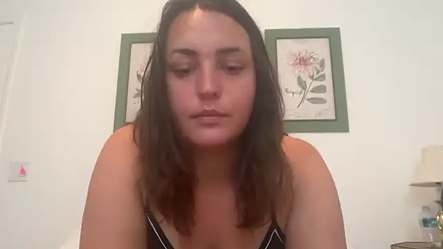 Anniehelen online show from 05.06.26