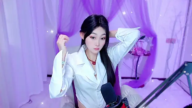 Tili Lucky online show from 05.13.26