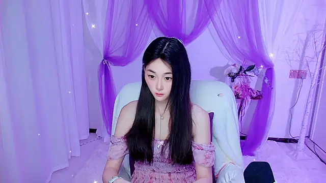 Tili Lucky online show from 06.24.26
