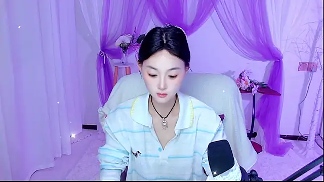 Tili Lucky online show from 07.15.26