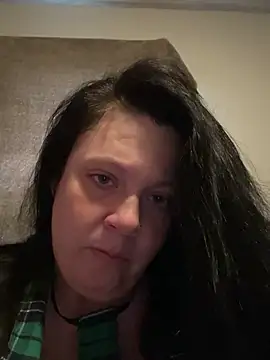 Snapshot of blueeyez1987 chatting on 05.24.26 blueeyez1987 online show from 05.24.26