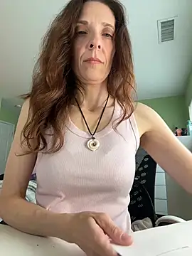 Raevyn online show from 05.16.26