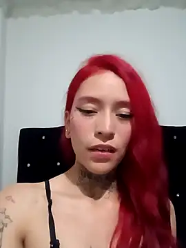 Snapshot of ChicaFuegoDulce chatting on 05.10.26 ChicaFuegoDulce online show from 05.10.26