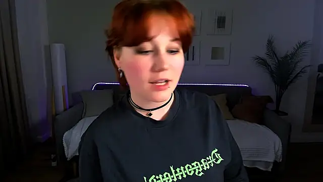 Snapshot of MiaLacrice chatting on 06.21.26 MiaLacrice online show from 06.21.26