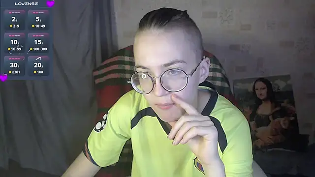 Alessa Kiss online show from 06.27.26