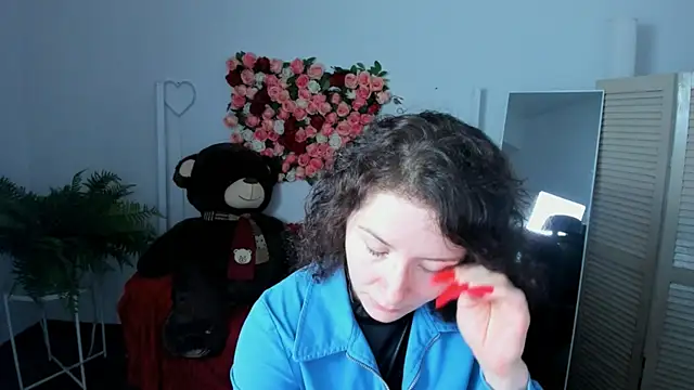 Snapshot of AureliaGleam chatting on 05.31.26 AureliaGleam online show from 05.31.26