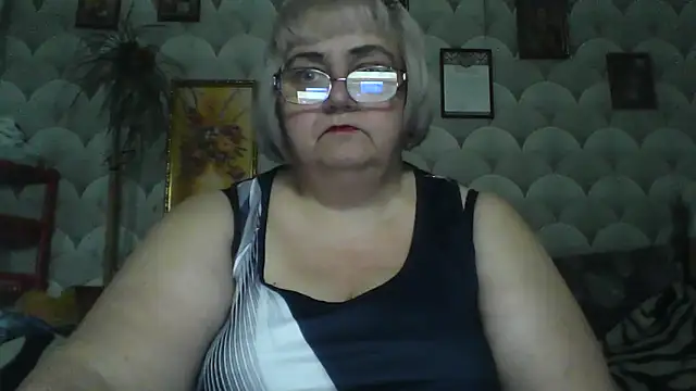 MarinaFarina53 online show from 05.31.26