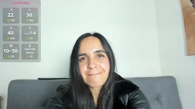 Lizeth White  online show from 06.09.26