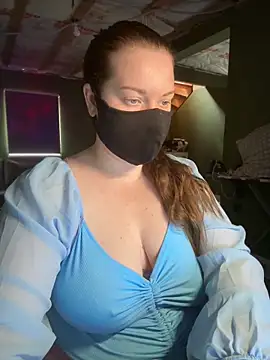 Snapshot of AngelinaSecret chatting on 05.31.26 AngelinaSecret online show from 05.31.26