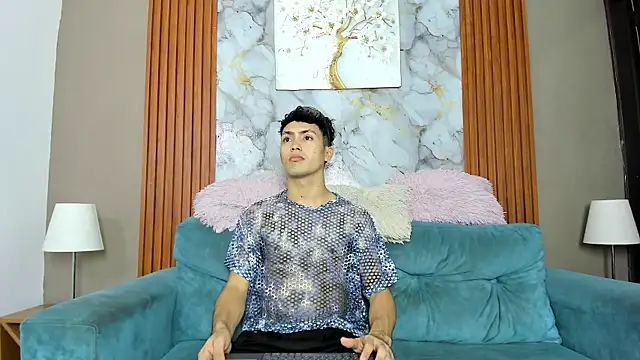 CAT LOVE1 online show from 05.08.26
