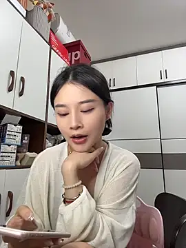 cuteluky18 online show from 05.29.26