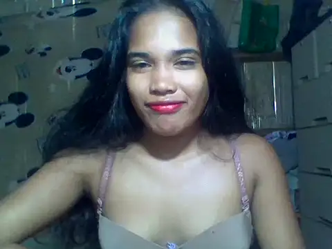 Snapshot of BigAssPinay19 chatting on 05.18.26 BigAssPinay19 online show from 05.18.26